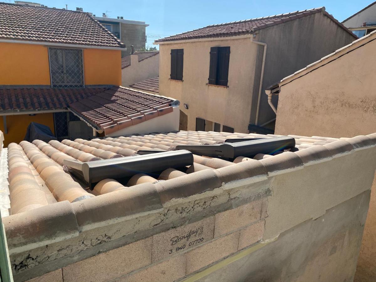 Le 9Ieme Entracte Marselha Exterior foto